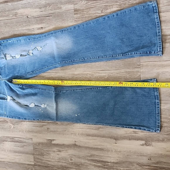 Guess Bootcut Distressed Jeans, Light Blue, Size 29 - Picture 12 of 13